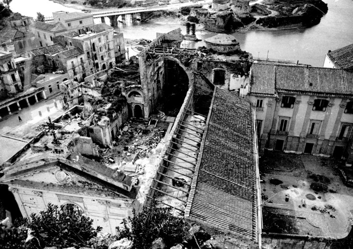 capua bombardata